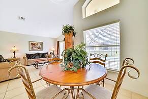 4 Br Pool Home with Spa in Aviana