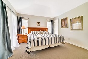 4 Br Pool Home with Spa in Aviana