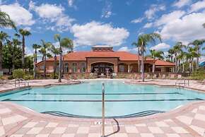 6 Br Pool Home with Spa and Game Room