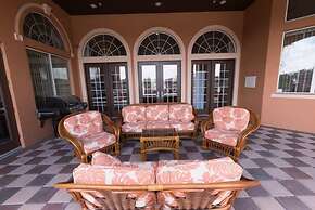 6 Br Pool Home with Spa and Game Room