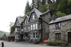 Pont Y Pair Inn