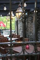 Pont Y Pair Inn