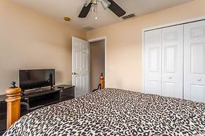 6 Br Pool and Spa Home in Aviana Resort