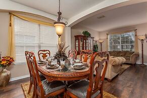 6 Br Pool and Spa Home in Aviana Resort