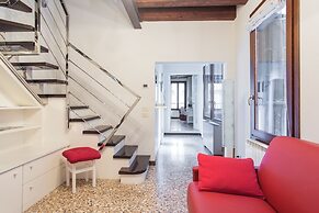 Venezia - Calle della Regina 752b