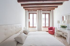 Venezia - Calle della Regina 752b