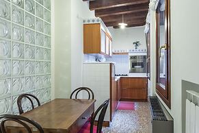 Venezia - Calle della Regina 752b