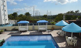 Golden House Hotel & Restaurant