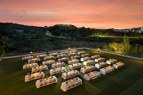 Hilton Clark Sun Valley Resort