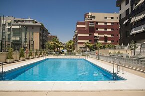 EnjoyGranada LUJO Piscina y Parking