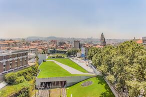 Trindade Flat with Great View