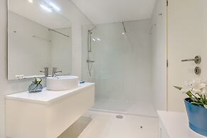 Trindade Modern Flat