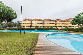 Furadouro Beach and Club Apartment