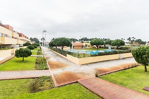 Furadouro Beach and Club Apartment