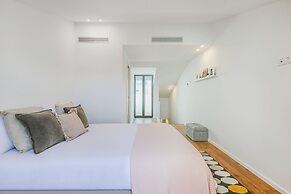 Porto City Elegant Retreat