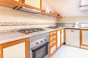 Casa Mouraria I Castle Views