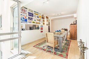 Luxury Beach Experience in Lisbon