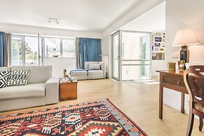 Luxury Beach Experience in Lisbon