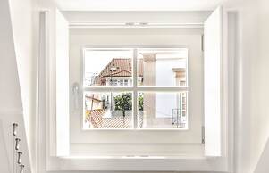 Design Apartment in Typical Alfama