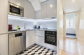 Design Apartment in Typical Alfama