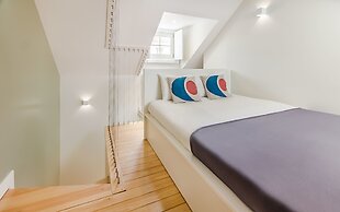 Design Apartment in Typical Alfama