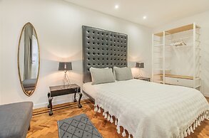 Marques de Pombal Metropolitan Flat