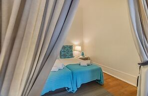 Chiado Balcony Apartment