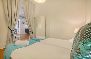 Chiado Balcony Apartment