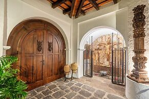 Las Cruces Boutique Hotel