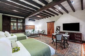 Las Cruces Boutique Hotel