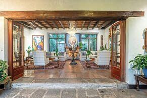 Las Cruces Boutique Hotel