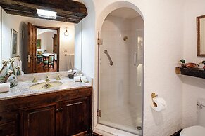 Las Cruces Boutique Hotel