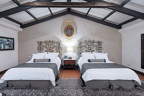 Las Cruces Boutique Hotel