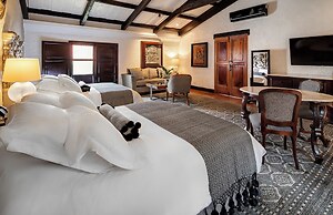 Las Cruces Boutique Hotel
