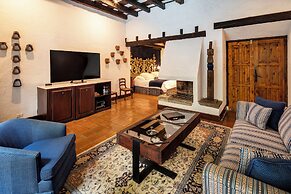 Las Cruces Boutique Hotel