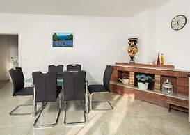 Cezar Luxury Apartments