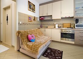 Avama View Apartment