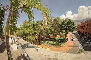 Tik by Bernalo Hotels