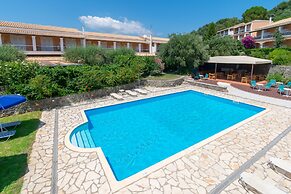 Elite Corfu - Adults Friendly