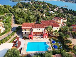 Elite Corfu - Adults Friendly