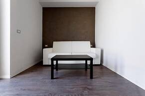 Minimal Rooms