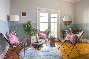 Miami River Inn By Renzzi