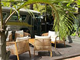 Miami River Inn By Renzzi