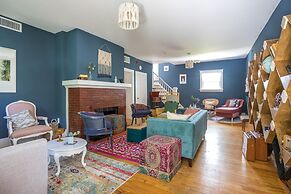 Miami River Inn By Renzzi