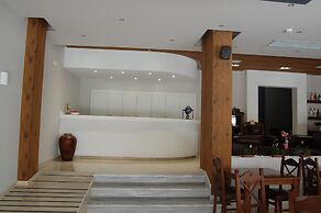 Paralia Beach Boutique Hotel