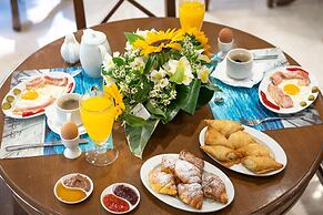 Paralia Beach Boutique Hotel