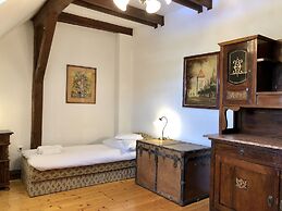 The Houses of History - anno 1830