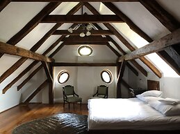 The Houses of History - anno 1830