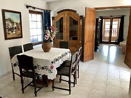 The Houses of History - anno 1830