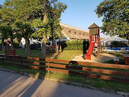 The Houses of History - anno 1830